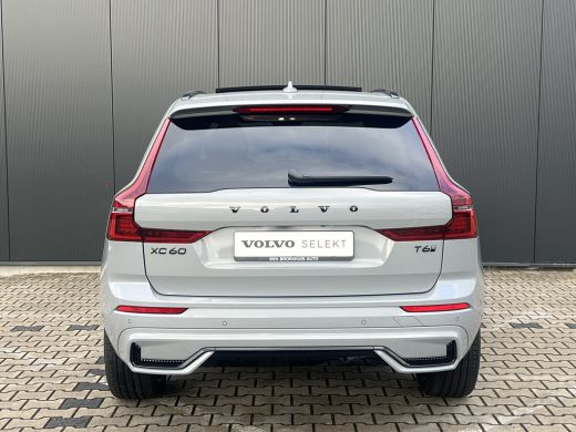 Volvo  XC60 T6 Plug-in hybrid AWD Plus Black Edition | Panoramadak | Harman/Kardon | Head-Up | 360 Camera | E... ActivLease financial lease