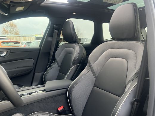 Volvo  XC60 T6 Plug-in hybrid AWD Plus Black Edition | Panoramadak | Harman/Kardon | Head-Up | 360 Camera | E... ActivLease financial lease