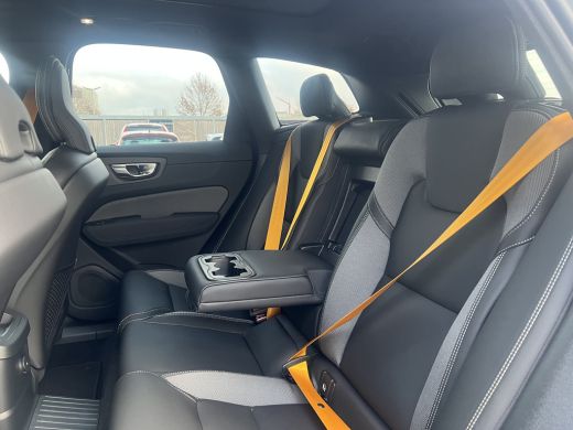 Volvo  XC60 T8 Plug-in-hybrid AWD Polestar Engineered | 22 Inch | Gelamineerd Glas | Trekhaak | Bowers&Wilkin... ActivLease financial lease