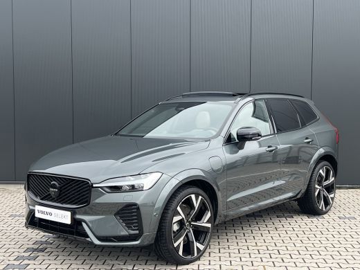 Volvo  XC60 T8 Plug-in hybrid AWD Ultra Dark | Luchtvering | Bowers&Wilkins | 360 Camera | Panoramadak | Stoe... ActivLease financial lease
