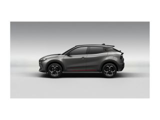 Alfa Romeo Junior Ibrida Speciale Automaat