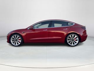 Tesla Model 3 Performance AWD 75 kWh 462 PK | 75 kWh batterij | Afneembare Trekhaak | Verwarmbare stoelen voor-...