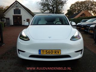 Tesla Model Y RWD 60kWh AMD-RYZEN 95%SOH! TREKHAAK + PREMIUM WHITE INTERIEUR