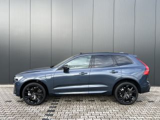 Volvo  XC60 T6 Plug-in hybrid AWD Plus Black Edition | Direct Beschikbaar | Panoramadak | 360 Camera | Head-U...