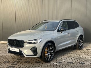 Volvo  XC60 T8 Plug-in-hybrid AWD Polestar Engineered | 22 Inch | Gelamineerd Glas | Trekhaak | Bowers&Wilkin...