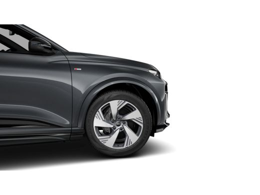 Audi Q6 e-tron S edition | Achteruitrijcamera | Adaptive cruise control | Audi sound system ActivLease financial lease