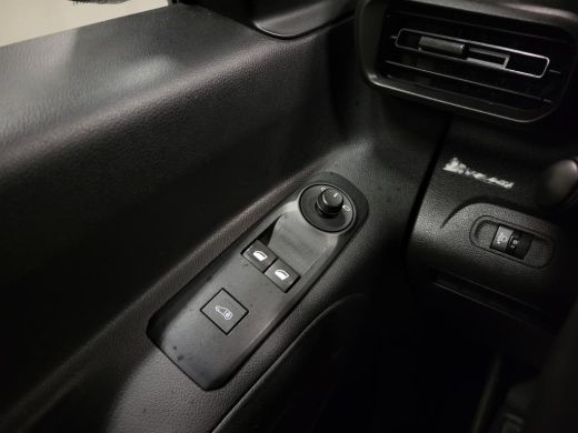 Citroën Berlingo 1.5HDI 130pk Automaat Euro 6! ActivLease financial lease