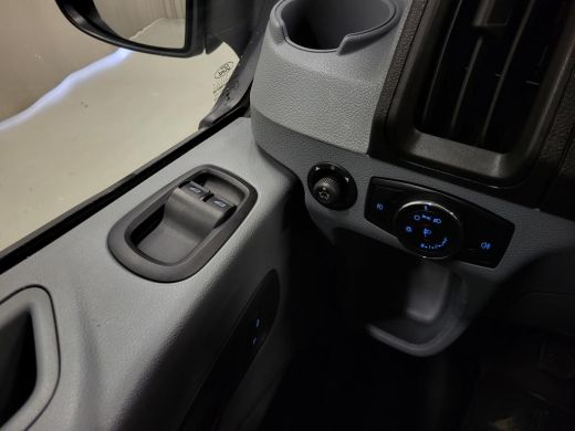 Ford Transit 2.0TDCI 130pk L2/H2 Trekhaak Imperiaal Euro 6! ActivLease financial lease