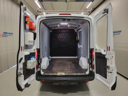 Ford Transit 2.0TDCI 130pk L2/H2 Trekhaak Imperiaal Euro 6! ActivLease financial lease