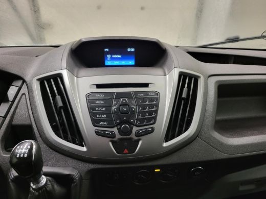 Ford Transit 2.0TDCI 130pk L2/H3 Trekhaak 2800kg Euro 6! ActivLease financial lease