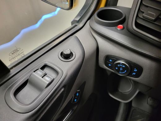 Ford Transit Custom 2.0TDCI 130pk L2/H1 Trekhaak Euro 6! ActivLease financial lease