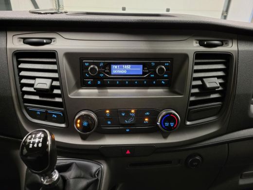 Ford Transit Custom 2.0TDCI 131pk L2/H1 Glasresteel Euro 6! ActivLease financial lease