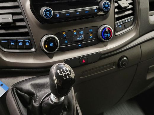 Ford Transit Custom 2.0TDCI Dubbele Cabine Trekhaak Euro 6! ActivLease financial lease