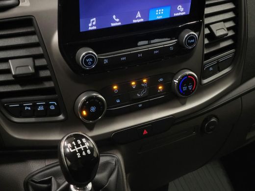 Ford Transit Custom 2.0TDCI Dubbele Cabine Trekhaak Euro 6! ActivLease financial lease