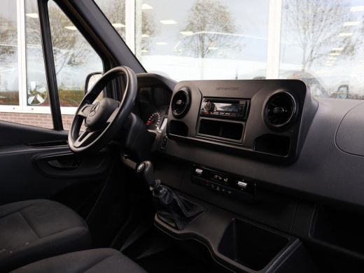 Mercedes-Benz Sprinter 314 2.2 CDI 143 PK L2H2 SELENIETGRIJS METALLIC *118.204 KM* + TREKHAAK | AIRCO ActivLease financial lease