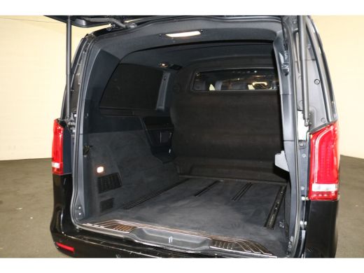 Mercedes-Benz V-Klasse 300d Extra XL DC Avantgarde Edition AMG Burmester ActivLease financial lease