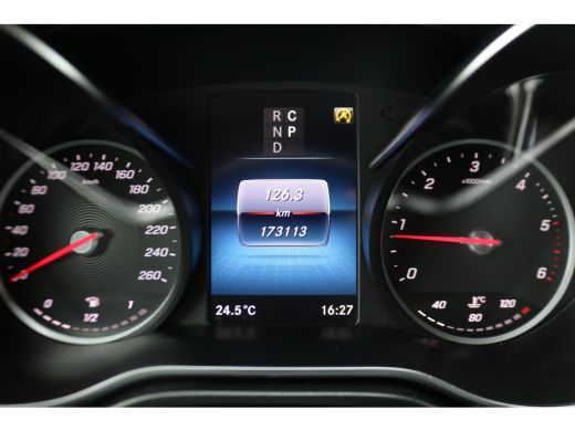 Mercedes-Benz V-Klasse 300d Extra XL DC Avantgarde Edition AMG Burmester ActivLease financial lease
