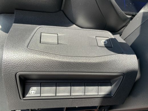 Opel Combo 1.5 BlueHDi 130 S&S L1 | 2 zitplaatsen rechtsvoor | Achteruitrijcamera | Airco ActivLease financial lease