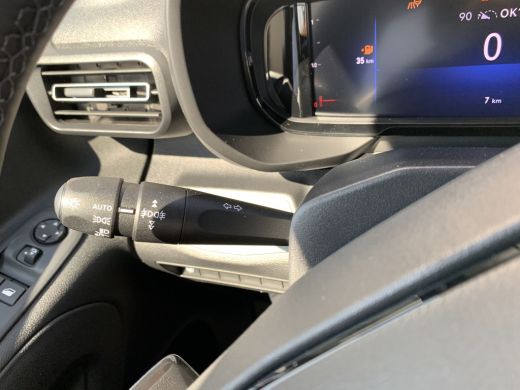 Opel Combo 1.5 BlueHDi 130 S&S L1 | 2 zitplaatsen rechtsvoor | Achteruitrijcamera | Airco ActivLease financial lease