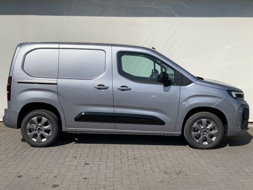 Opel Combo 1.5 BlueHDi 130 S&S L1 | 2 zitplaatsen rechtsvoor | Achteruitrijcamera | Airco ActivLease financial lease
