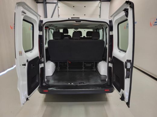 Opel Vivaro 1.6CDTI 9-Personenbus - Excl. BTW / BPM vrij Euro 6! ActivLease financial lease