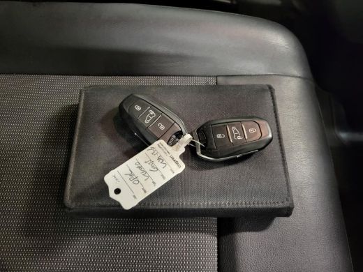 Opel Vivaro 2.0CDTI 150pk L3/H1 Trekhaak Euro 6! ActivLease financial lease