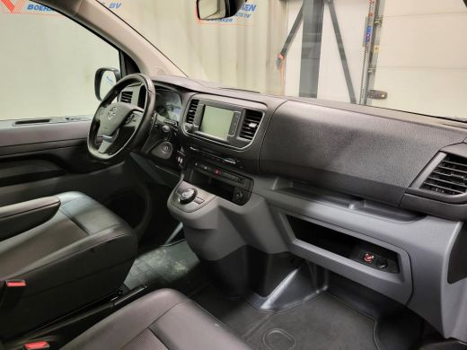 Opel Vivaro 2.0CDTI 177pk L2/H1 Automaat Inrichting Euro 6! ActivLease financial lease