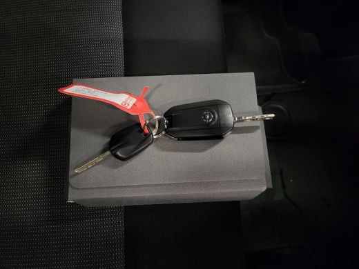 Opel Vivaro-e 50kWh L2/H1 9-Personenbus 220km Actieradius! ActivLease financial lease