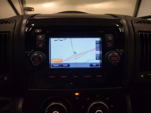 Peugeot Boxer 2.0BlueHDI 131pk L1/H2 Inrichting Euro 6! ActivLease financial lease