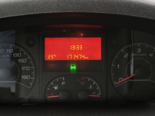 Peugeot Boxer 2.0BlueHDI 131pk L1/H2 Inrichting Euro 6! ActivLease financial lease