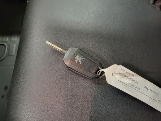 Peugeot Expert 2.0BlueHDI 123pk L3/H1 Dubbele Cabine Euro 6! ActivLease financial lease