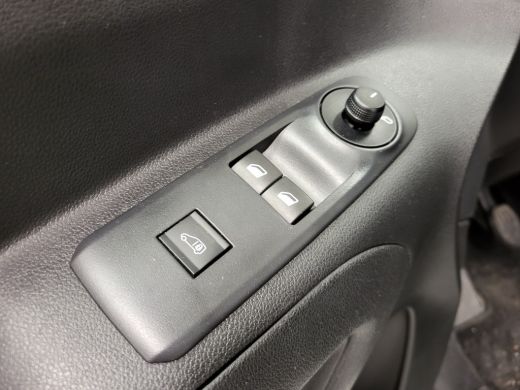 Peugeot Partner 1.2PureTech 111pk Benzine! ActivLease financial lease