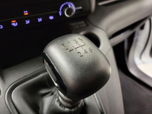 Peugeot Partner 1.2PureTech 111pk Benzine! ActivLease financial lease