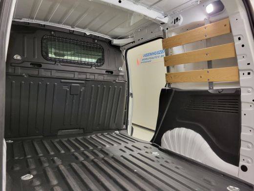 Peugeot Partner 1.2PureTech 111pk Benzine! ActivLease financial lease