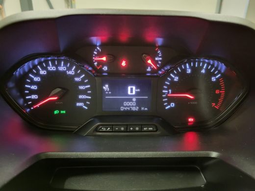 Peugeot Partner 1.2PureTech 111pk Benzine! ActivLease financial lease