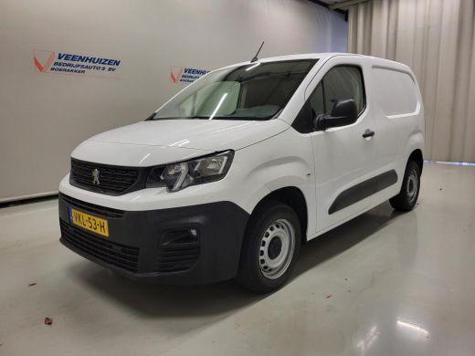 Peugeot Partner 1.2PureTech 111pk Benzine! ActivLease financial lease