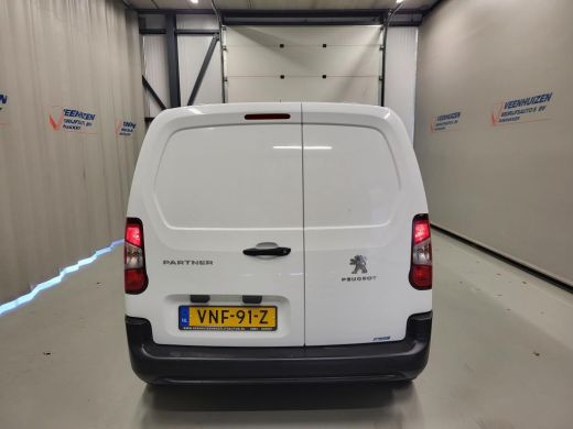 Peugeot Partner 1.2PureTech 111pk Benzine! ActivLease financial lease