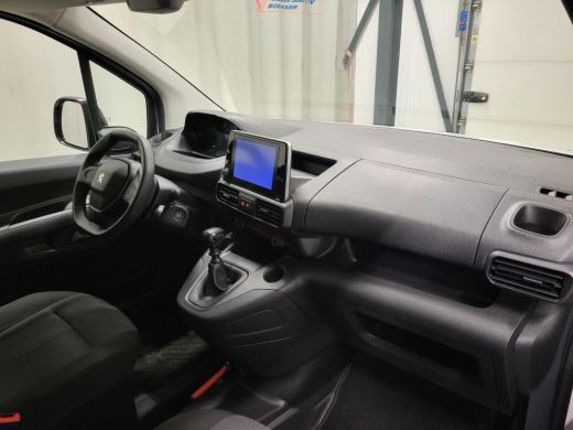 Peugeot Partner 1.2PureTech 111pk Benzine! ActivLease financial lease