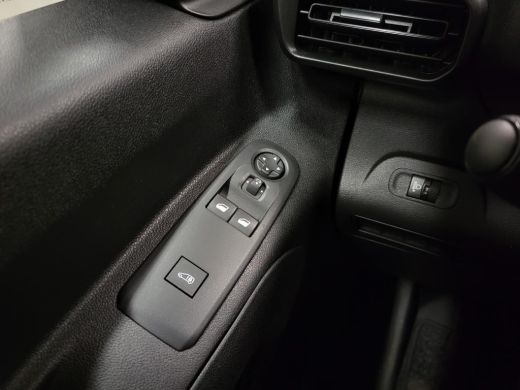 Peugeot Partner 1.5 BlueHDI 100pk Euro 6! ActivLease financial lease