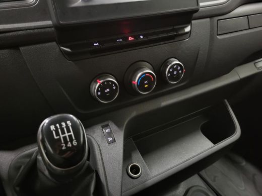 Renault Master 2.3dCi 136pk L2/H2 Imperiaal Trekhaak Euro 6! ActivLease financial lease