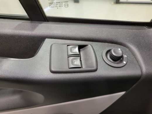 Renault Trafic 1.6dCi 122pk L2/H1 Trekhaak Euro 6! ActivLease financial lease