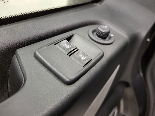 Renault Trafic 1.6dCi 122pk Trekhaak Euro 6! ActivLease financial lease