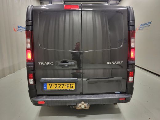 Renault Trafic 1.6dCi 96pk L2/H1 Trekhaak Euro 6! ActivLease financial lease