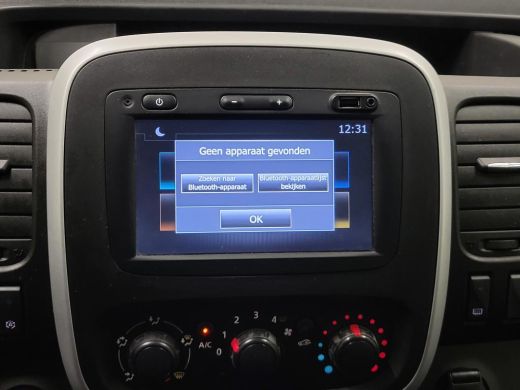 Renault Trafic 1.6dCi Trekhaak Inrichting Euro 6! ActivLease financial lease