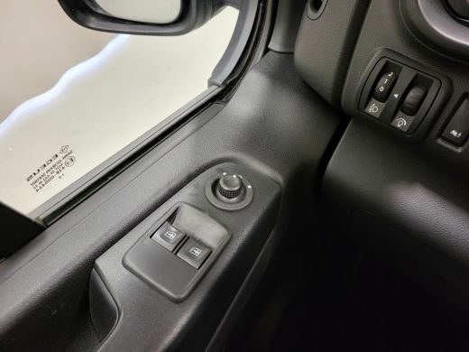 Renault Trafic 2.0dCi 120pk 2X Schuifdeur Trekhaak Euro 6! ActivLease financial lease