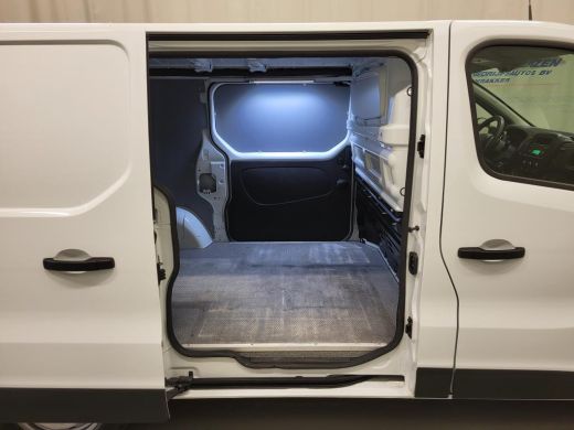 Renault Trafic 2.0dCi 120pk 2X Schuifdeur Trekhaak Euro 6! ActivLease financial lease