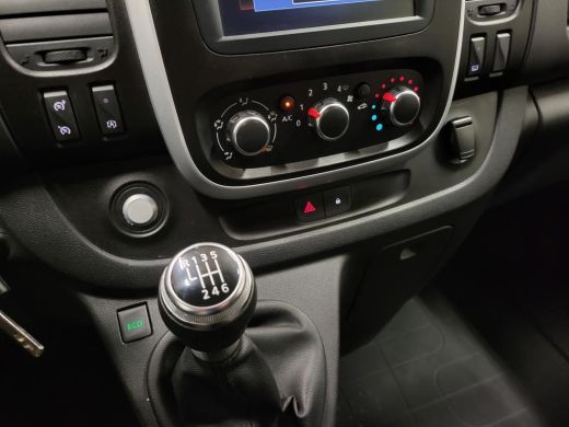 Renault Trafic 2.0dCi 120pk L2/H1 Trekhaak Euro 6! ActivLease financial lease