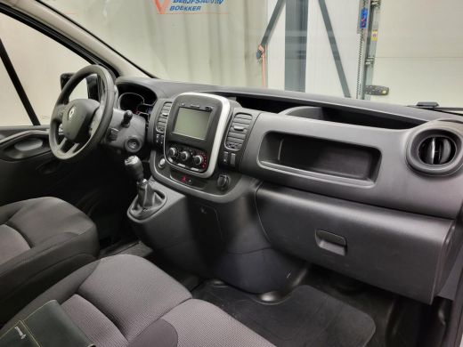 Renault Trafic 2.0dCi 120pk L2/H1 Trekhaak Euro 6! ActivLease financial lease