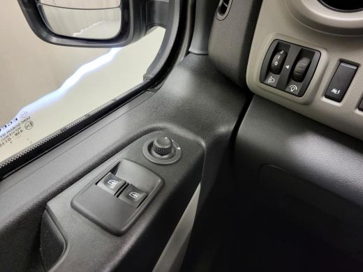 Renault Trafic Passenger 1.6dCi 8-Personenbus - Excl. BTW / BPM vrij Euro 6! ActivLease financial lease