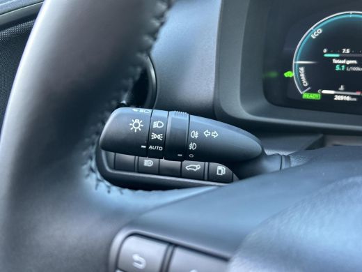 Toyota C-HR 2.0 Hybrid 200 First Edition ActivLease financial lease